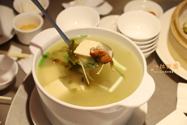 桃園龍潭美食『朝桂台菜港點餐廳-名人堂花園大飯店』片皮烤鴨三吃 25 桃園龍潭美食『朝桂台菜港點餐廳-名人堂花園大飯店』片皮烤鴨三吃