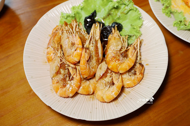 鴻龍宴台中超狂活蝦料理,大船霸氣開進餐廳 22 鴻龍宴台中超狂活蝦料理,大船霸氣開進餐廳
