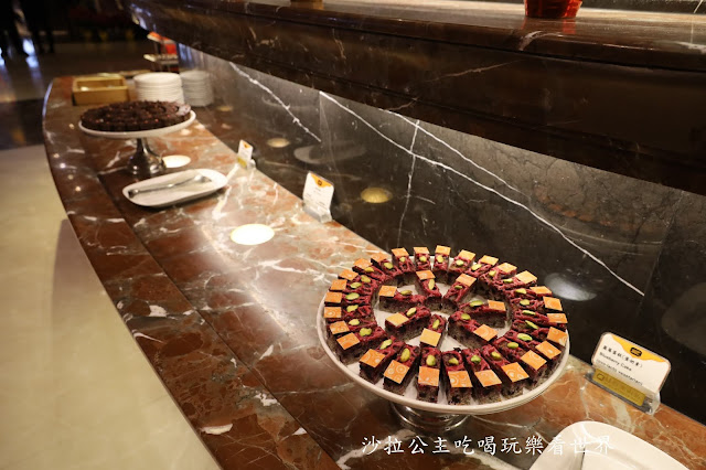 台北吃到飽『圓山大飯店(松鶴廳)』buffet.下午茶吃到飽.6歲以下免費.劍潭捷運站 45 台北吃到飽『圓山大飯店(松鶴廳)』buffet.下午茶吃到飽.6歲以下免費.劍潭捷運站