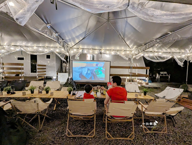 宜蘭恐龍民宿『哥德白色城堡』房間就有大恐龍迎接、露營車 91 宜蘭恐龍民宿『哥德白色城堡』房間就有大恐龍迎接、露營車