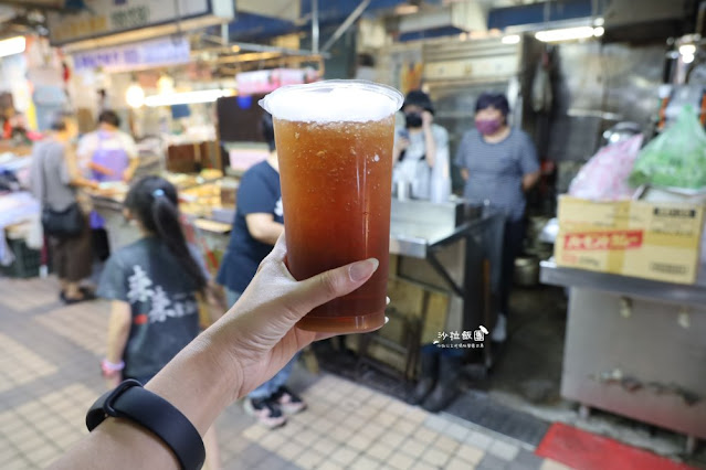 北投市場內當地人喝的古早味紅茶冰老店『許記紅茶』