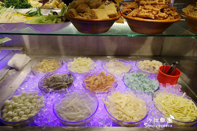 台北火鍋吃到飽『鍋爸涮涮鍋(西門店)』萬華西門町平價火鍋/各式海鮮/肉品/座位舒適 19 台北火鍋吃到飽『鍋爸涮涮鍋(西門店)』萬華西門町平價火鍋/各式海鮮/肉品/座位舒適
