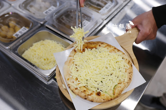 無人手工窯烤披薩『Yiguo Ramen 24H異國無人拉麵店-中山旗艦店』多種配菜、飲料免費加 55 無人手工窯烤披薩『Yiguo Ramen 24H異國無人拉麵店-中山旗艦店』多種配菜、飲料免費加