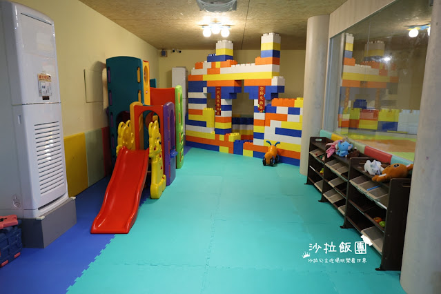 台中大雅火鍋『丹水滾鍋物』親子餐廳、好大的遊戲室,免費停車場 8 台中大雅火鍋『丹水滾鍋物』親子餐廳、好大的遊戲室,免費停車場