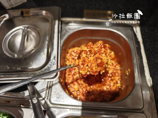 台中吃到飽『築崎相撲鍋物(火鍋×蒙古烤肉)蔬食吃到飽』北屯旗艦殿