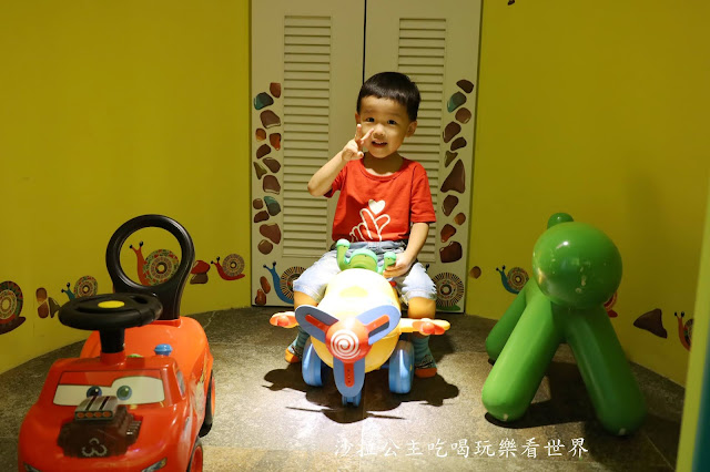 宜蘭民宿『埃及白宮』親子民宿、包棟住宿、活動、房內溜滑梯.盪鞦韆、電動車、戲水池 65 宜蘭民宿『埃及白宮』親子民宿、包棟住宿、活動、房內溜滑梯.盪鞦韆、電動車、戲水池