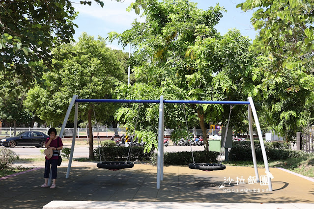 苗栗頭份特色公園『頭份音樂公園』巨型薩克斯風滑梯遊戲場