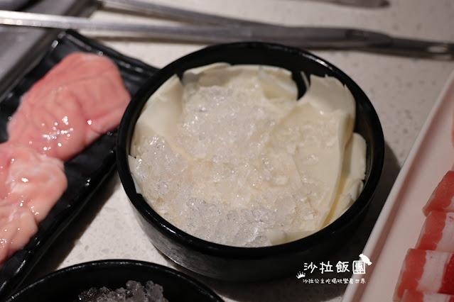 台北人氣火鍋『海底撈微風南山店』法式風格店型、獨立包廂、兒童遊戲室 41 台北人氣火鍋『海底撈微風南山店』法式風格店型、獨立包廂、兒童遊戲室