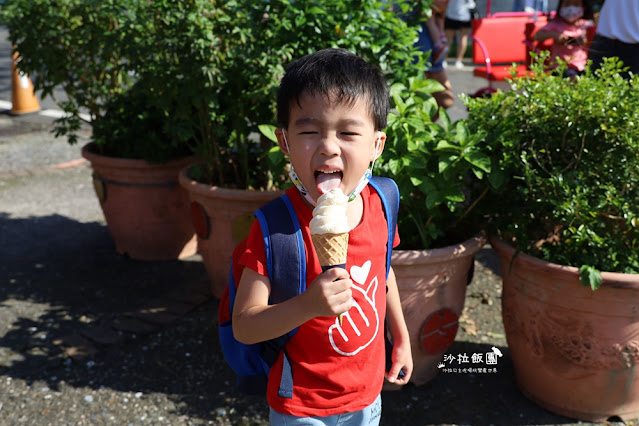 宜蘭【梅花湖風景區】腳踏車、搭船環湖、餵魚,免費親子景點 42 宜蘭【梅花湖風景區】腳踏車、搭船環湖、餵魚,免費親子景點