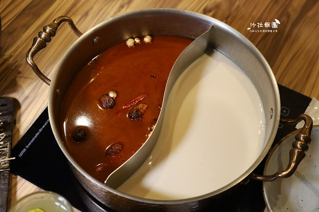 金門火鍋『恆旨味屋日式鍋物』A5和牛、現撈活龍蝦、鴛鴦鍋 16 金門火鍋『恆旨味屋日式鍋物』A5和牛、現撈活龍蝦、鴛鴦鍋