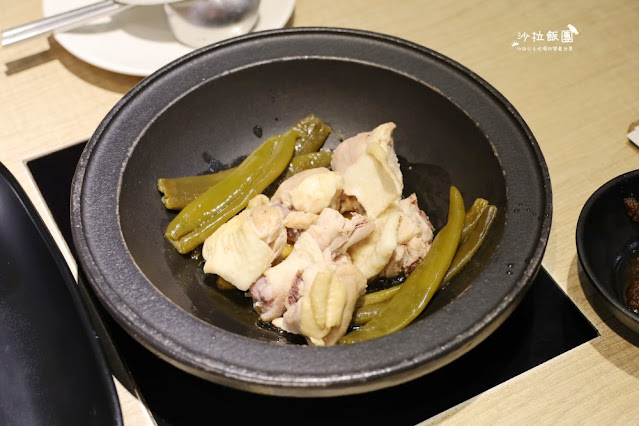 299元起蔬菜吧吃到飽『狂一鍋新台式火鍋』中和火鍋 22 299元起蔬菜吧吃到飽『狂一鍋新台式火鍋』中和火鍋