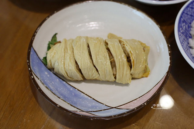 礁溪人氣爆棚大滷鍋『三民大飯店』一天只營業五小時、大碗又便宜 36 礁溪人氣爆棚大滷鍋『三民大飯店』一天只營業五小時、大碗又便宜