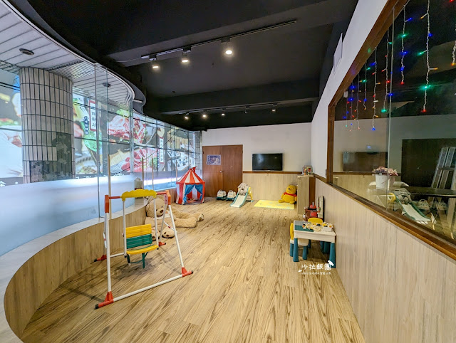 燒肉火鍋吃到飽店內居然有兒童遊戲區『千兵衛日式燒肉火鍋吃到飽』空間很大用餐很舒適 14 燒肉火鍋吃到飽店內居然有兒童遊戲區『千兵衛日式燒肉火鍋吃到飽』空間很大用餐很舒適