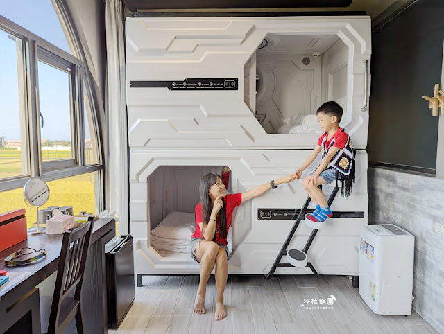 宜蘭恐龍民宿『哥德白色城堡』房間就有大恐龍迎接、露營車 59 宜蘭恐龍民宿『哥德白色城堡』房間就有大恐龍迎接、露營車