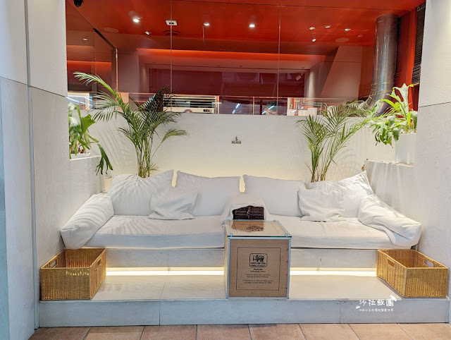 台中最美奶茶『Blike奶茶專門』純白建築打造南洋風 7 台中最美奶茶『Blike奶茶專門』純白建築打造南洋風