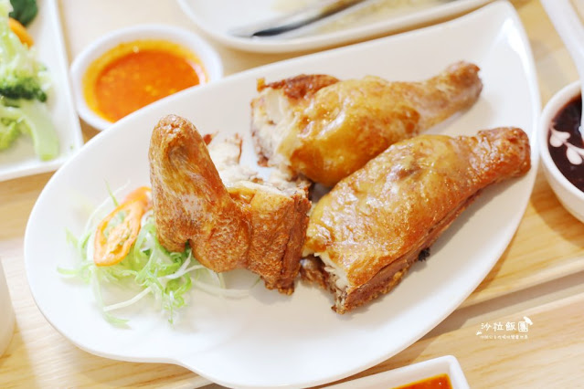 【文慶雞】台北必吃正宗海南雞飯20年老店華山新店面、肉嫩汁多 18 【文慶雞】台北必吃正宗海南雞飯20年老店華山新店面、肉嫩汁多