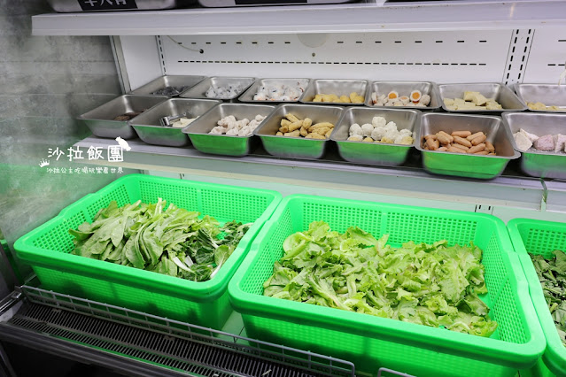 台中逢甲羊肉爐吃到飽『羊霸天下逢甲店』羊大骨、羊肉、火鍋料、蔬菜、飲料自助吧 17 台中逢甲羊肉爐吃到飽『羊霸天下逢甲店』羊大骨、羊肉、火鍋料、蔬菜、飲料自助吧