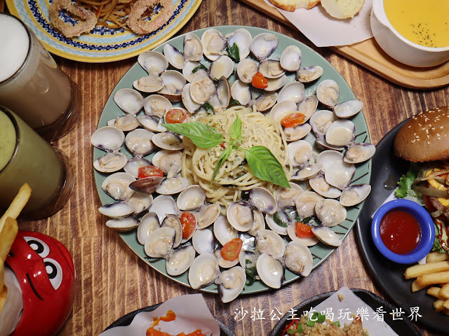 板橋美食『歐義式ALL 14 WELL』浮誇系爆炸蛤蜊麵/義式餐廳/漢堡/菜單/包場/捷運亞東醫院站 18 板橋美食『歐義式ALL 14 WELL』浮誇系爆炸蛤蜊麵/義式餐廳/漢堡/菜單/包場/捷運亞東醫院站