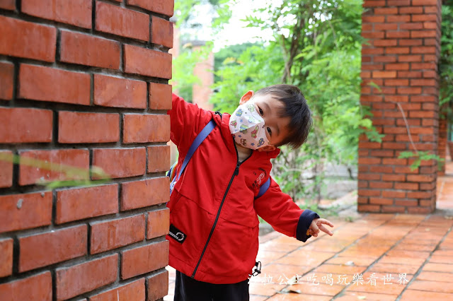 宜蘭景點/綠建築『宜蘭縣政府』婚紗拍攝/散步/運動 13 宜蘭景點/綠建築『宜蘭縣政府』婚紗拍攝/散步/運動