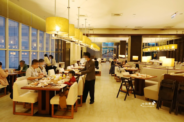 宜蘭吃到飽『蘭城百匯(蘭城晶英酒店)』鮑魚、天使紅蝦刺身 4 宜蘭吃到飽『蘭城百匯(蘭城晶英酒店)』鮑魚、天使紅蝦刺身