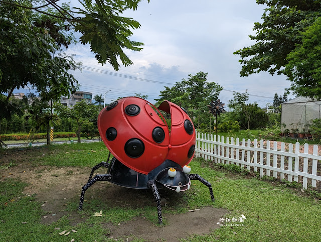 嘉義親子景點『新嘉大昆蟲館』全球唯一旋轉彩蝶柱、蝴蝶溫室花園 10 嘉義親子景點『新嘉大昆蟲館』全球唯一旋轉彩蝶柱、蝴蝶溫室花園