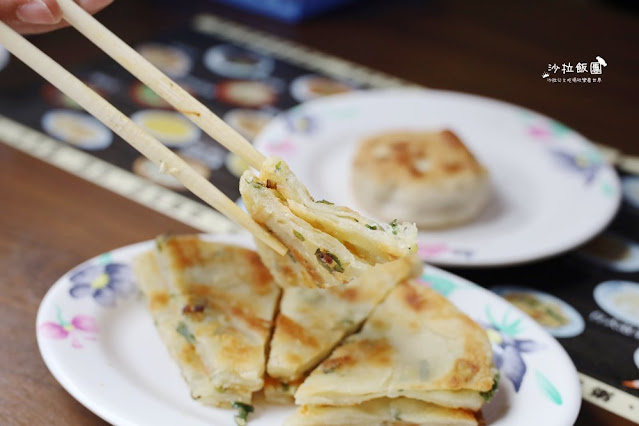 南投中興新村美食『梅園餡餅粥』用餐時間一位難求,40年老店 23 南投中興新村美食『梅園餡餅粥』用餐時間一位難求,40年老店