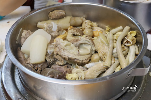 基隆美食50年老店『菊姐大腸圈-原基隆孝三路三兄弟』 7 基隆美食50年老店『菊姐大腸圈-原基隆孝三路三兄弟』