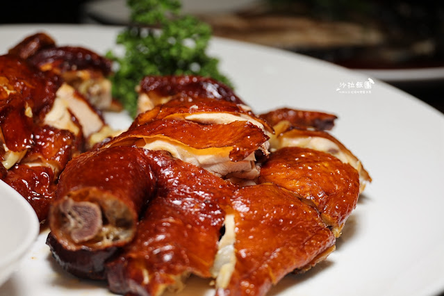 年菜推薦『田言小館』外帶年菜金牌脆皮雞、上湯鮑魚佛跳牆、霸氣海鮮羹 25 年菜推薦『田言小館』外帶年菜金牌脆皮雞、上湯鮑魚佛跳牆、霸氣海鮮羹