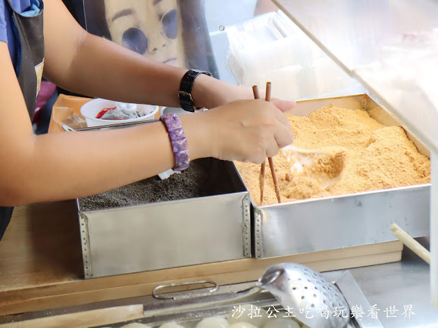 新竹美食/小吃『周家燒麻糬』『糖貴妃手工黑糖飲』『阿忠冰店』新竹城隍廟周邊美食 6 新竹美食/小吃『周家燒麻糬』『糖貴妃手工黑糖飲』『阿忠冰店』新竹城隍廟周邊美食