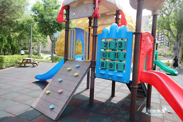 士林景點宇宙探險共融公園『美崙公園』不二良小鼠巨型公仔.溜滑梯.溜冰場 12 士林景點宇宙探險共融公園『美崙公園』不二良小鼠巨型公仔.溜滑梯.溜冰場