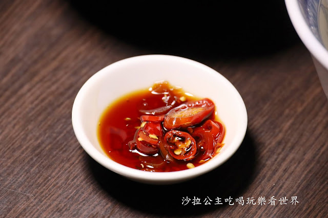 華西街夜市美食『阿義魯肉飯』超浮誇鮮蚵蓋飯.50年老店.萬華龍山寺美食 10 華西街夜市美食『阿義魯肉飯』超浮誇鮮蚵蓋飯.50年老店.萬華龍山寺美食