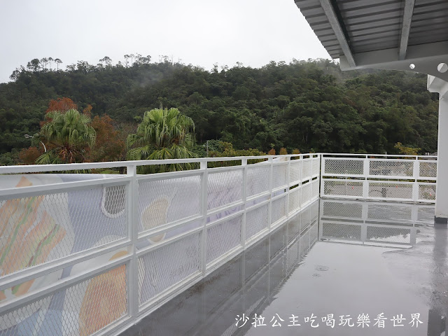 宜蘭貨櫃屋咖啡『HoWine&Cafe』宜蘭礁溪龍潭湖旁/76個貨櫃屋媲美花蓮星巴克 7 宜蘭貨櫃屋咖啡『HoWine&Cafe』宜蘭礁溪龍潭湖旁/76個貨櫃屋媲美花蓮星巴克