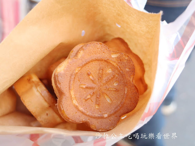 新竹城隍廟必吃美食『郭家潤餅』『梅花雞蛋糕』『苗楊冬瓜仙草絲』新竹美食/小吃 7 新竹城隍廟必吃美食『郭家潤餅』『梅花雞蛋糕』『苗楊冬瓜仙草絲』新竹美食/小吃