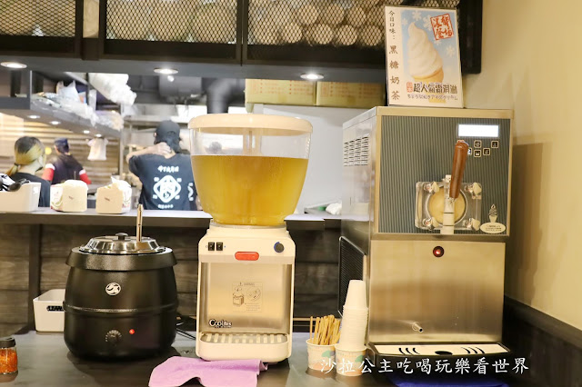 三重燒肉丼/為了這一碗還沒開始營業就來報到『牛丁次郎坊』138元起霜淇淋.雞白湯.冬瓜檸檬無限供應 15 三重燒肉丼/為了這一碗還沒開始營業就來報到『牛丁次郎坊』138元起霜淇淋.雞白湯.冬瓜檸檬無限供應