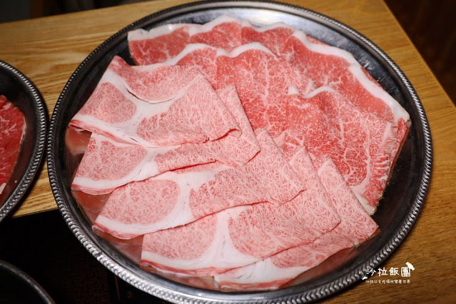 台北火鍋吃到飽『牛小路壽喜燒』正宗日式和牛壽喜燒吃到飽、年節聚餐就來這裡、菜單、捷運中山站 36 台北火鍋吃到飽『牛小路壽喜燒』正宗日式和牛壽喜燒吃到飽、年節聚餐就來這裡、菜單、捷運中山站