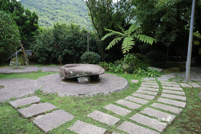 陽明山美食竹子湖高人氣土雞『冠宸食館』11點就爆滿 6 陽明山美食竹子湖高人氣土雞『冠宸食館』11點就爆滿