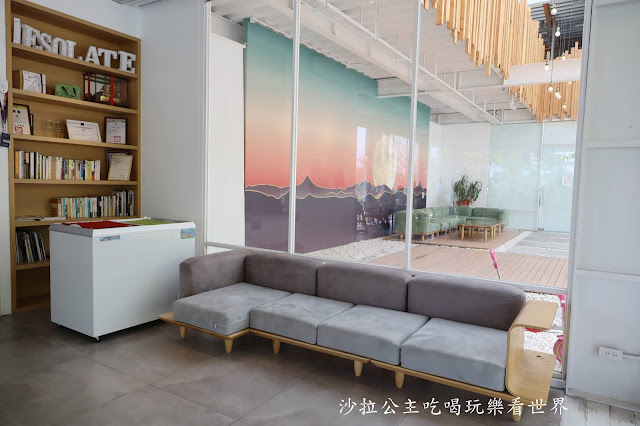 南投IG人氣咖啡『蠻荒咖啡』白色簡約玻璃木造屋/日月潭網美咖啡.菜單 4 南投IG人氣咖啡『蠻荒咖啡』白色簡約玻璃木造屋/日月潭網美咖啡.菜單