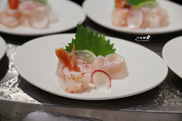 台北最難訂吃到飽島語自助餐廳,晚餐爽吃四小時,假日還送半隻龍蝦 13 台北最難訂吃到飽島語自助餐廳,晚餐爽吃四小時,假日還送半隻龍蝦