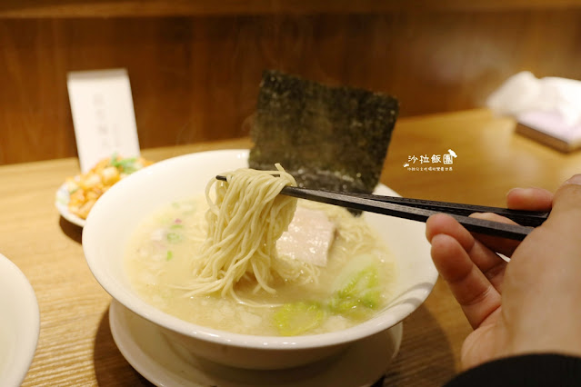 為了吃這碗麵排了快一小時,長生塩人劍潭店士林深夜美食 21 為了吃這碗麵排了快一小時,長生塩人劍潭店士林深夜美食