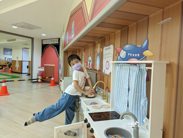 北海岸最新親子房海景第一排『群策翡翠灣溫泉飯店』在房間就可以玩 16 北海岸最新親子房海景第一排『群策翡翠灣溫泉飯店』在房間就可以玩