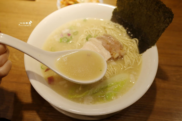 為了吃這碗麵排了快一小時,長生塩人劍潭店士林深夜美食 20 為了吃這碗麵排了快一小時,長生塩人劍潭店士林深夜美食