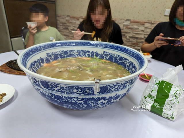 宜蘭壯圍海之味現撈活海鮮餐廳,20片生魚片只要100元 32 宜蘭壯圍海之味現撈活海鮮餐廳,20片生魚片只要100元