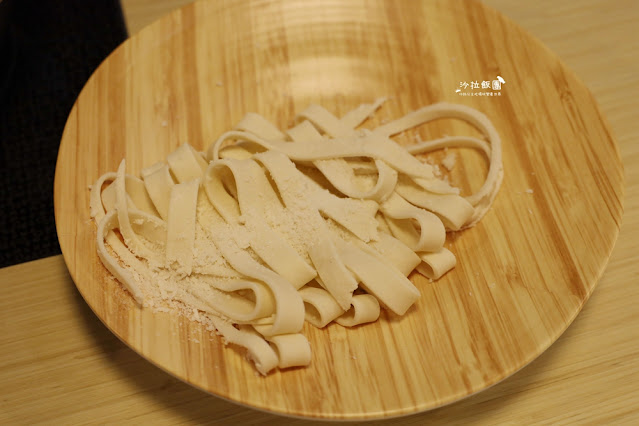 士林芝山火鍋自助吧吃到飽!!荖子鍋plus家樂福天母店 27 士林芝山火鍋自助吧吃到飽!!荖子鍋plus家樂福天母店