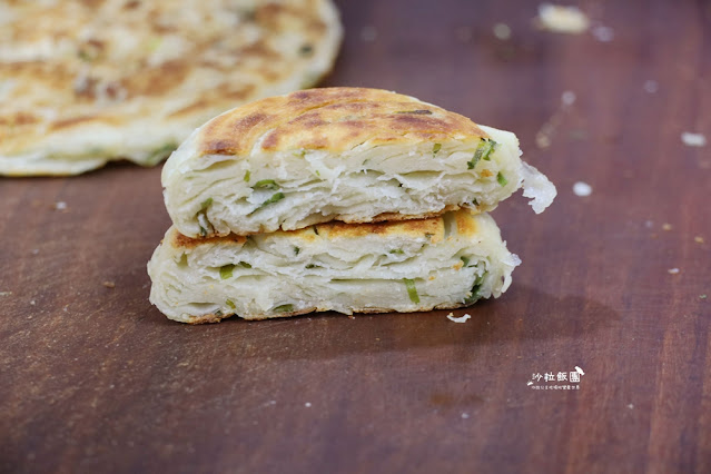 北投美食『燈亮有餅北投山東蔥油餅』想吃厚餅請等40分鐘 31 北投美食『燈亮有餅北投山東蔥油餅』想吃厚餅請等40分鐘