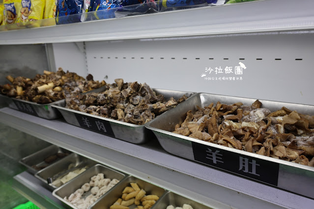 台中逢甲羊肉爐吃到飽『羊霸天下逢甲店』羊大骨、羊肉、火鍋料、蔬菜、飲料自助吧 8 台中逢甲羊肉爐吃到飽『羊霸天下逢甲店』羊大骨、羊肉、火鍋料、蔬菜、飲料自助吧