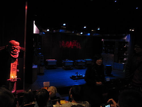 景福宮→青瓦臺→高麗人蔘專賣店→時尚彩妝店→DIY泡菜體驗+傳統韓服體驗→亂打秀 8 景福宮→青瓦臺→高麗人蔘專賣店→時尚彩妝店→DIY泡菜體驗+傳統韓服體驗→亂打秀