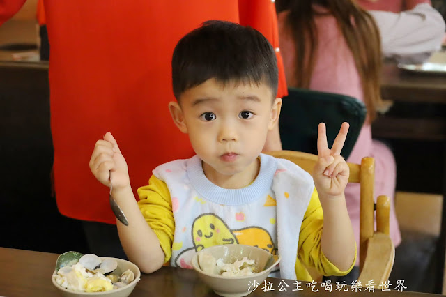 羅東火鍋吃到飽『五花八門自助涮涮鍋吃到飽』免費停車.100cm以下免費 29 羅東火鍋吃到飽『五花八門自助涮涮鍋吃到飽』免費停車.100cm以下免費