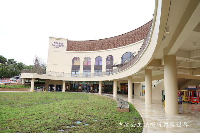 台中景點『麗寶Outlet Mall』打造"小義大利"/全台首間"歐式鐘樓"星巴克鐘樓門市/木育森林 15 台中景點『麗寶Outlet Mall』打造"小義大利"/全台首間"歐式鐘樓"星巴克鐘樓門市/木育森林