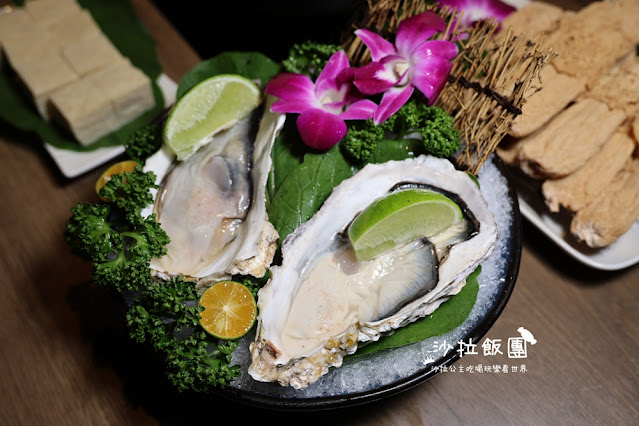 台北最強雞湯火鍋推薦『星曜雞湯』頂級人蔘全雞竹笙雞湯火鍋 25 台北最強雞湯火鍋推薦『星曜雞湯』頂級人蔘全雞竹笙雞湯火鍋