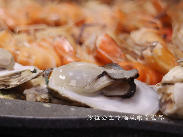 全台首家流水蝦吃到飽提供螃蟹料理吃到飽『泰蝦PA』東石鮮蚵.扇貝.甜點.水果.冰淇淋/捷運機捷站 39 全台首家流水蝦吃到飽提供螃蟹料理吃到飽『泰蝦PA』東石鮮蚵.扇貝.甜點.水果.冰淇淋/捷運機捷站